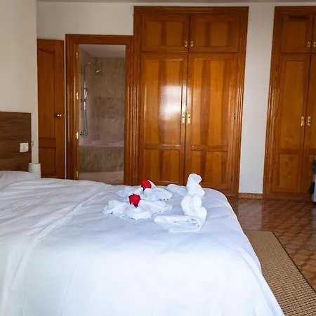 Casa Con Piscina * 그라나다